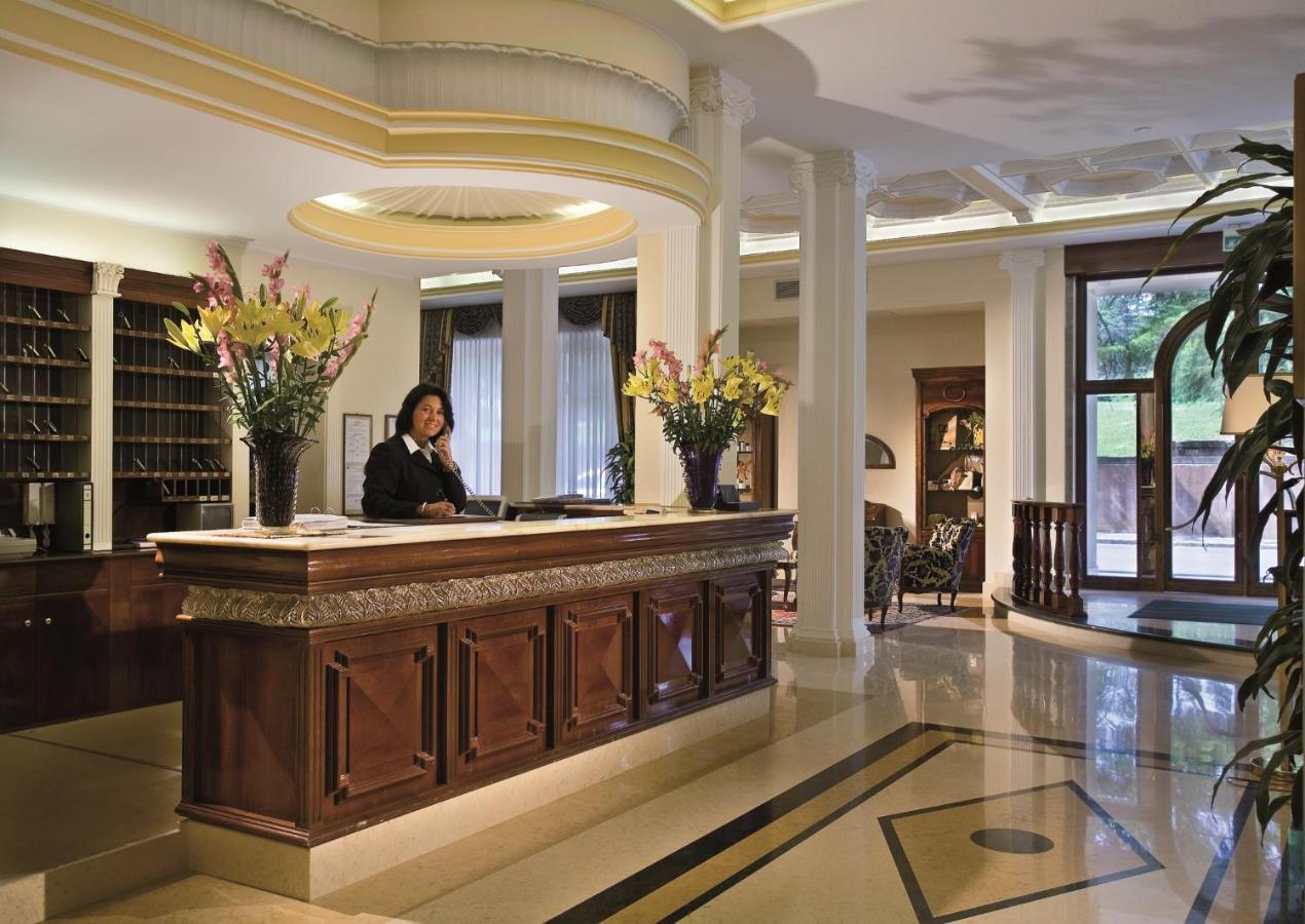 Palace Hotel Meggiorato อาบาโนแตร์เม ภายนอก รูปภาพ